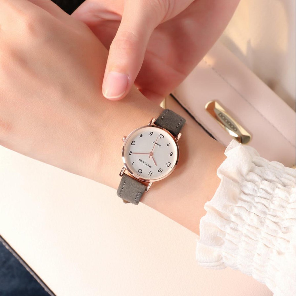 [CỰC XINH] ĐỒNG HỒ NỮ DÂY DA MSTIANQ MẶT SỐ TRÁI TIM DỄ THƯƠNG | BigBuy360 - bigbuy360.vn
