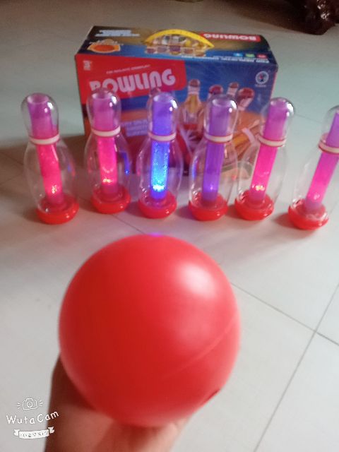 BỘ BOLING CAO CẤP CÓ ĐÈN CHO BÉ