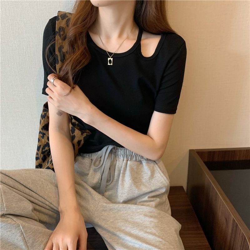 Áo Kiểu Nữ Tay Ngắn, Áo Thun Nữ Thiết Kế Khoét Vai Đủ Size S,M,L