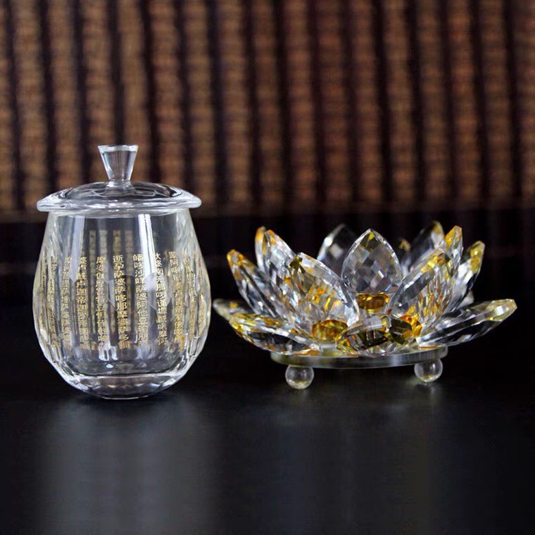 Ly Chú Đại Bi chân sen thủy tinh thờ cúng - văn phòng phẩm Nhơn Phát