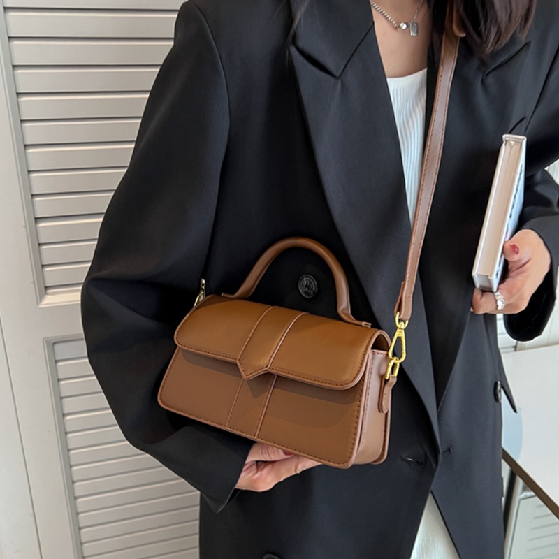 Túi đeo vai IELGY hình vuông nhỏ thêu chỉ phong cách retro dễ phối đồ thời trang cho nữ