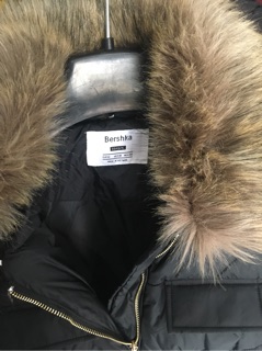 Áo phao Bershka VNXK
