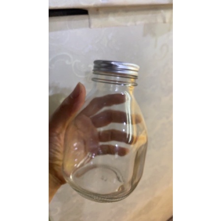 Chai thuỷ tinh lùn 500ml + Nắp nhôm