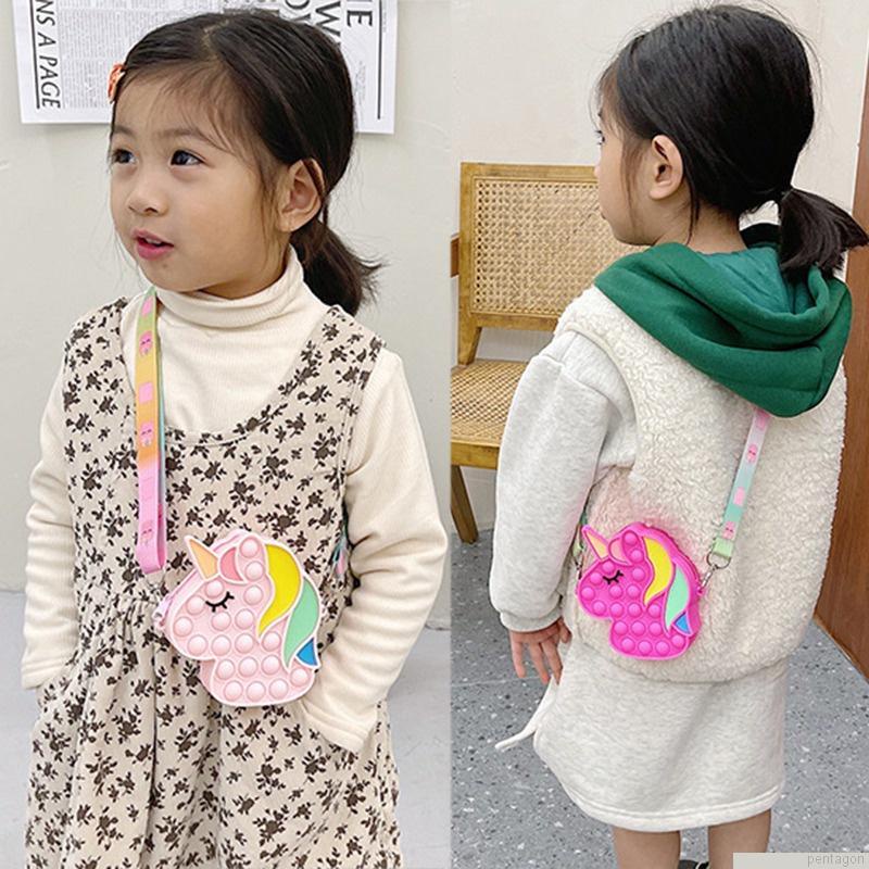 Túi đeo chéo vai hình kì lân hoạt hình bằng silicon dễ thương cho bé gái