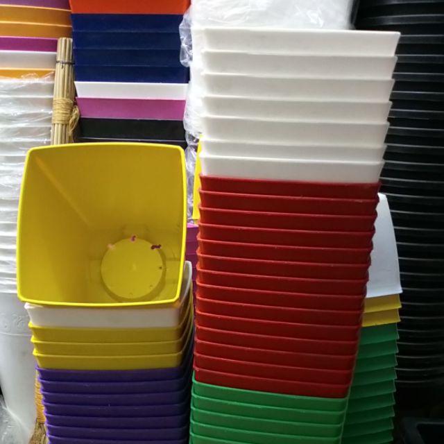 Chậu nhựa vuông đẹp 15x15cm