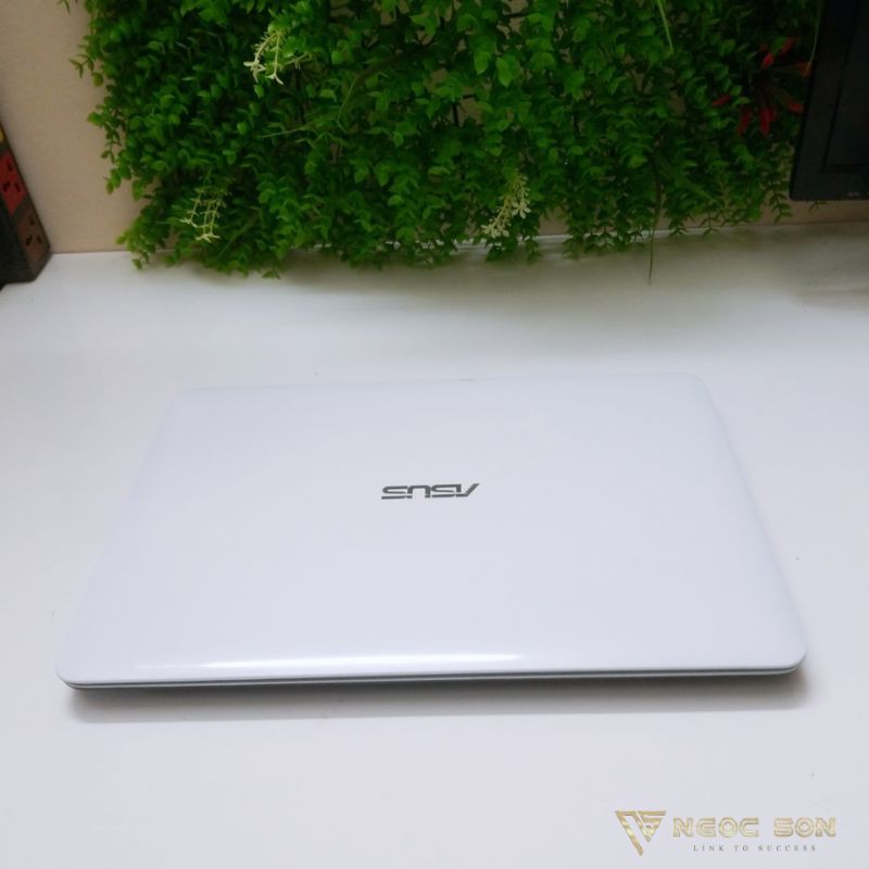 Laptop Asus F454 i5 bản trắng cực đẹp