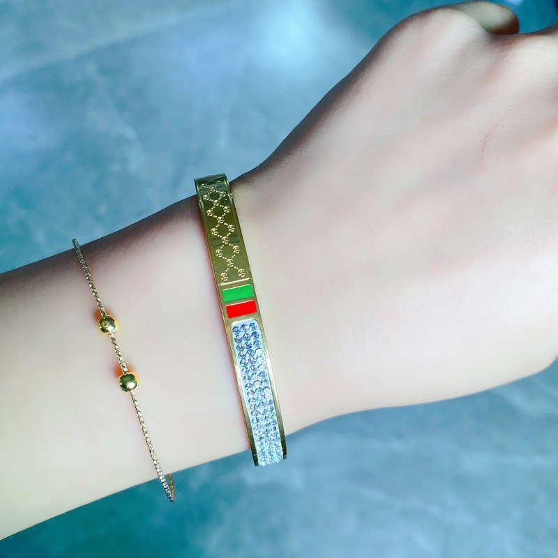 Vòng Tay Thép Titan Mạ Vàng 18K Cao Cấp Thời Trang Cho Nữ