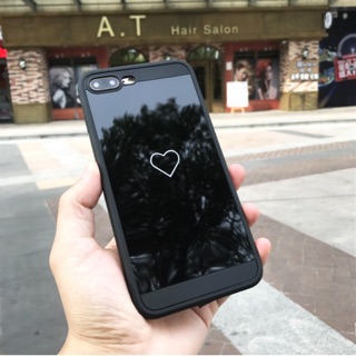 Ốp tráng gương trái tim