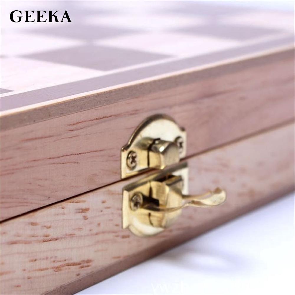 Bàn cờ vua nam châm bằng gỗ