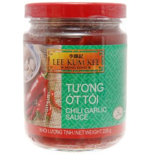 Tương Tỏi Ớt 226g Lee Kum Kee