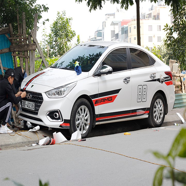 Tem dán sườn xe mazda3