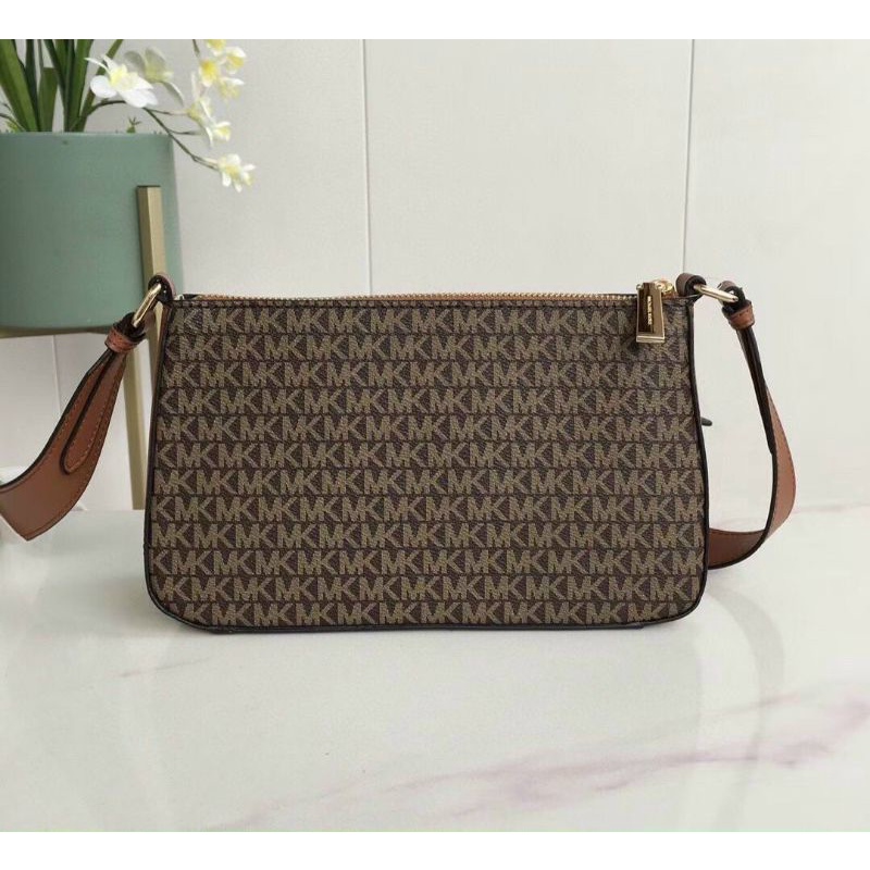 Túi Michael Kors