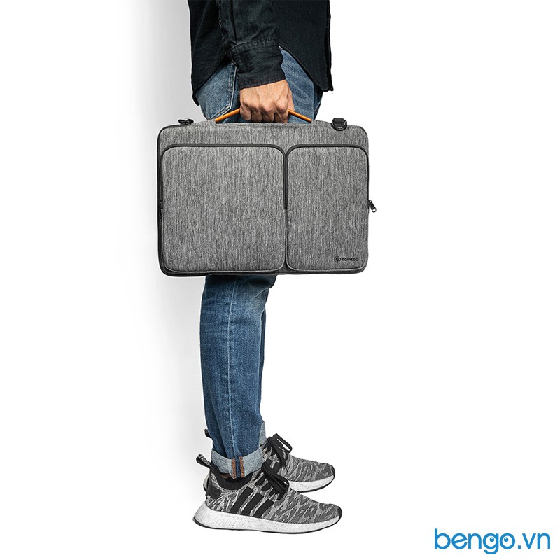 Túi đeo chống sốc dành cho MacBook Pro 16&quot; 2019 TOMTOC (USA) 360° Protective Shoulder Bags - A42-E02G