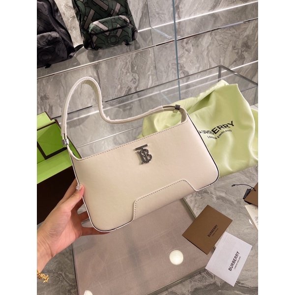 Túi xách nữ BURBERRY- da thật cao cấp Au nhập khẩu new fullbox