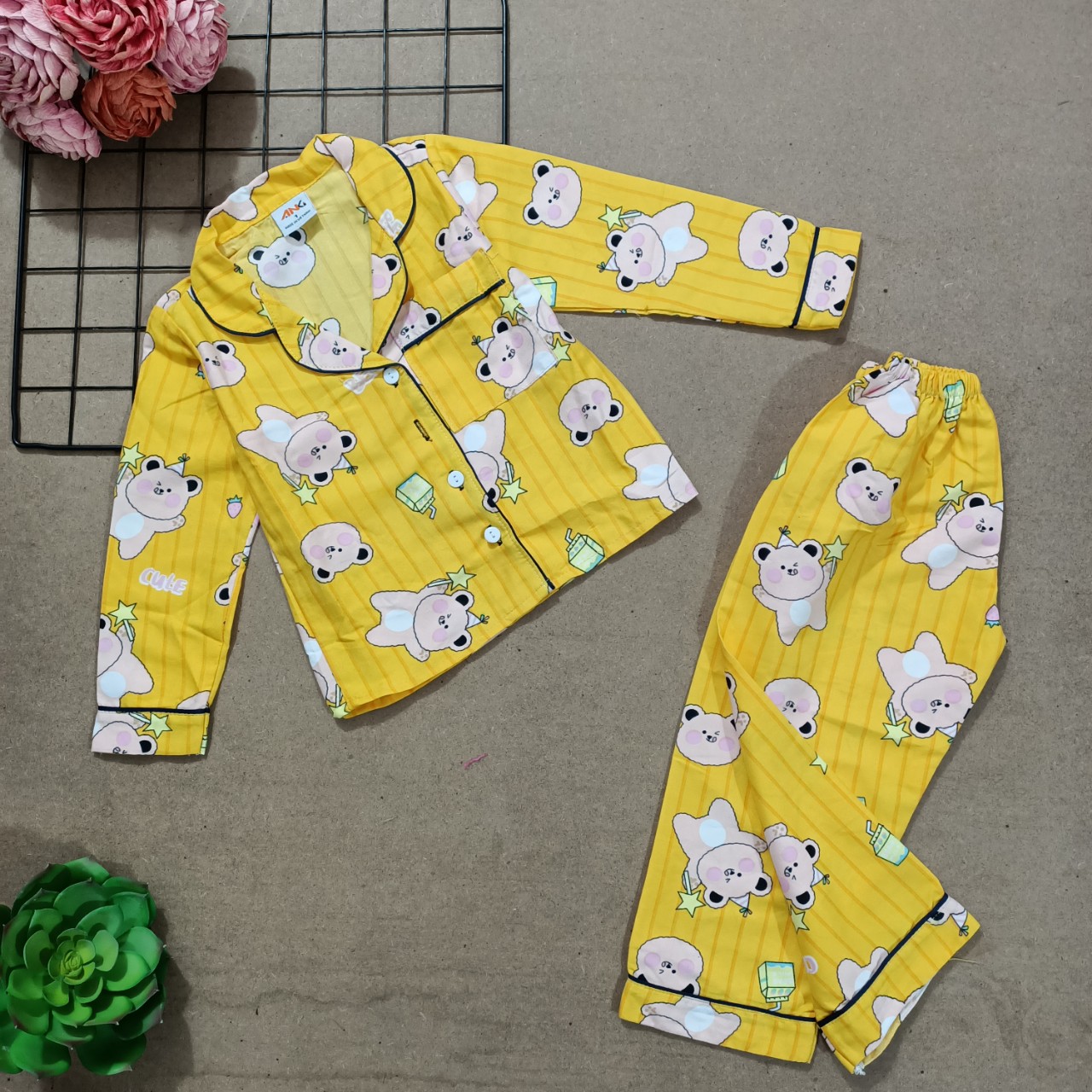 Bộ tay dài bé gái bộ dài pijama kate lụa 084