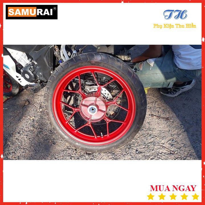 Combo 4 Chai Sơn Xịt Samurai Màu Đỏ Nổi Bật Gồm : UCH210 - 2/102 - 15/23 - K1K