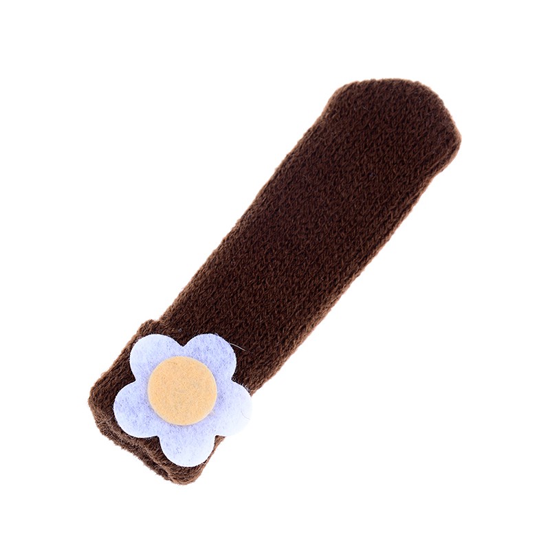 Set 4 vớ bọc chân bàn ghế chống trượt tiện dụng