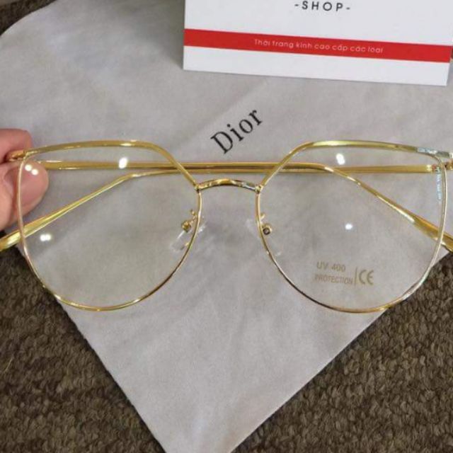 Kính mắt xuyên đêm