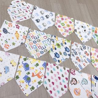 Set 10 khăn tam giác quàng cổ