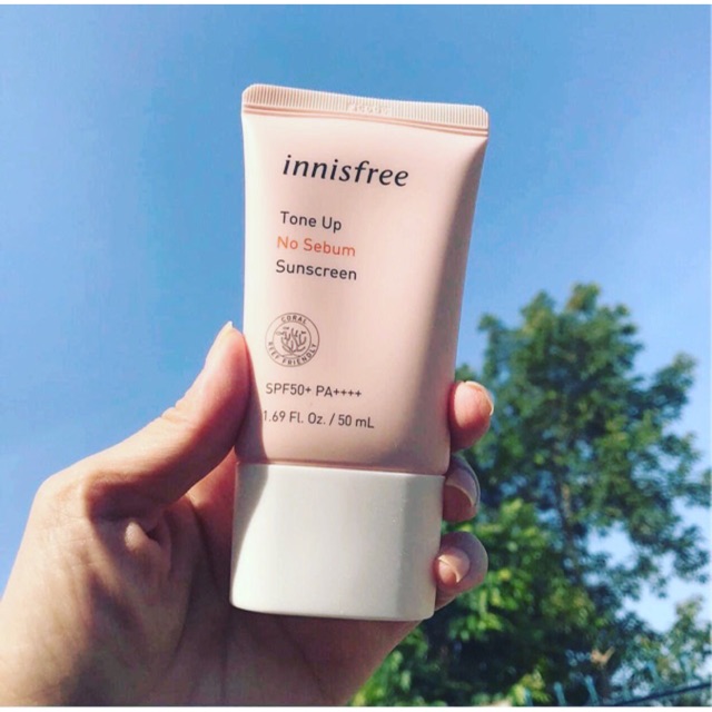 (Mẫu mới) Kem Chống Nắng Innisfree Tone Up No Sebum Suncreen SPF50 PA+++