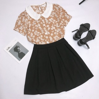 Áo hoa cúc cổ sen ( giá sale)