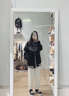 Áo bomber đen jordan