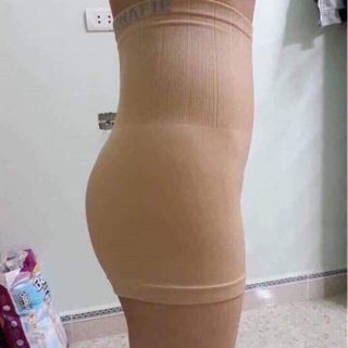 Quần gen bụng mặc váy MuNufine Nhật