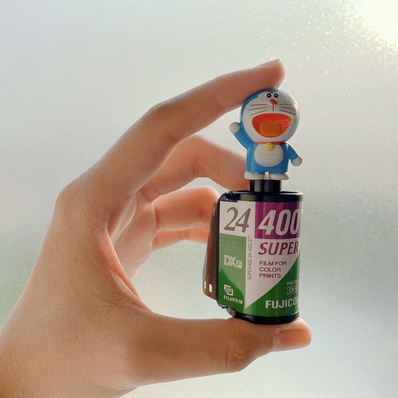 Film chụp ảnh outdate 135 Fuji Super 100/400 - date 2008