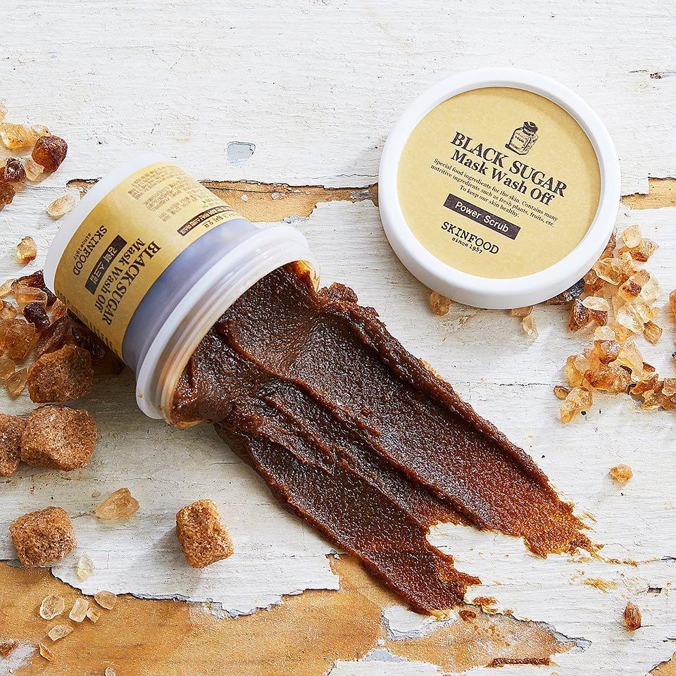 Mặt nạ chăm sóc SKINFOOD với nhiều tùy chọn khác nhau về thành phần và công dụng