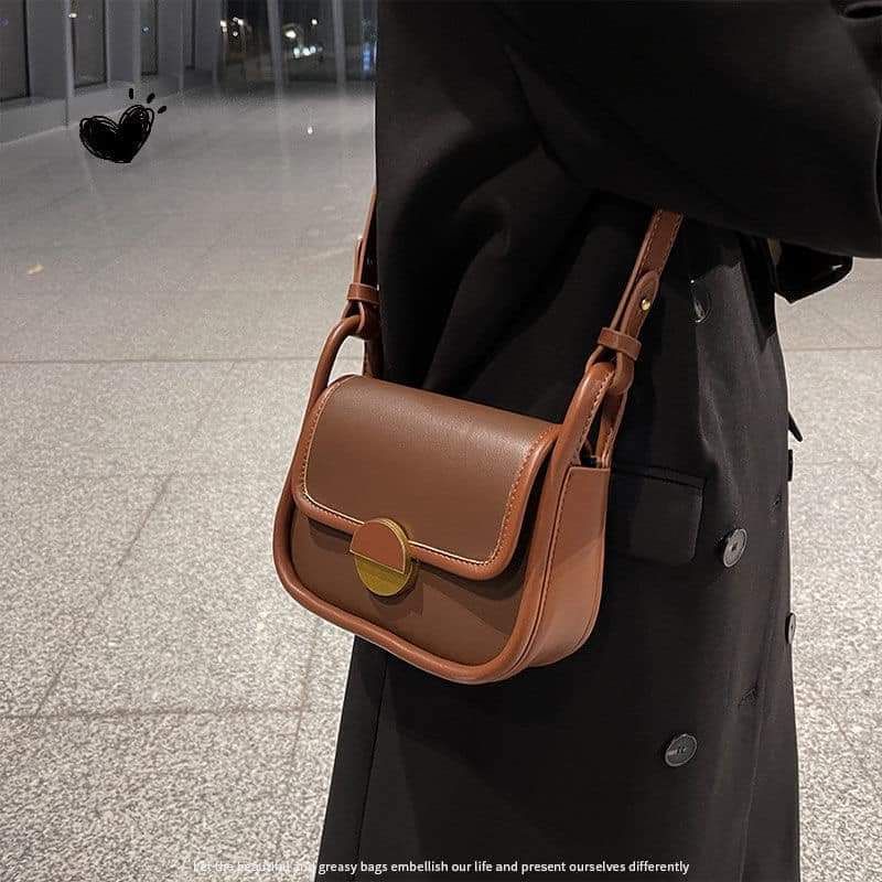 Túi đeo chéo ,túi kẹp nách phong cách Retro