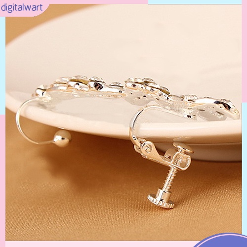 Khuyên Tai Kim Loại Hình Hoa Và Bướm Đính Đá Phong Cách Retro Cho Nữ