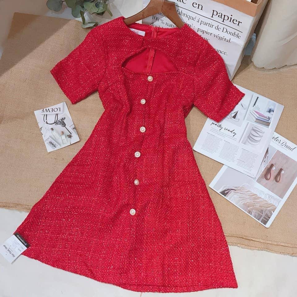 Đầm Bố Hở Ngực