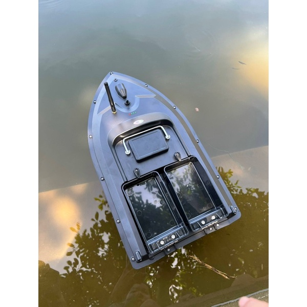 Thuyền Thả Mồi, Thuyền Thả Thính điều khiển từ xa 2 Khay định vị GPS 500m full phụ kiện