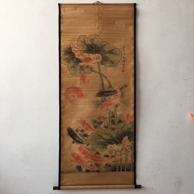 Tranh giả cổ CỬU NGƯ LIÊN HOA, Tranh giấy xuyến chỉ viền bo lụa size lớn 155 x 74cm