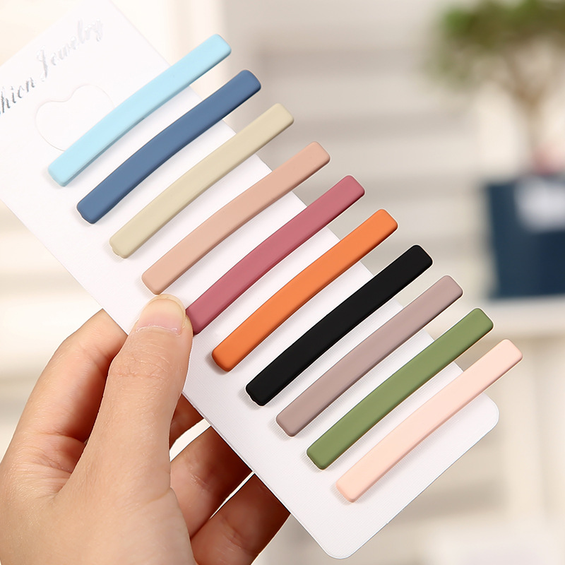 Kẹp tóc màu sắc phong cách sành điệu cho nữ