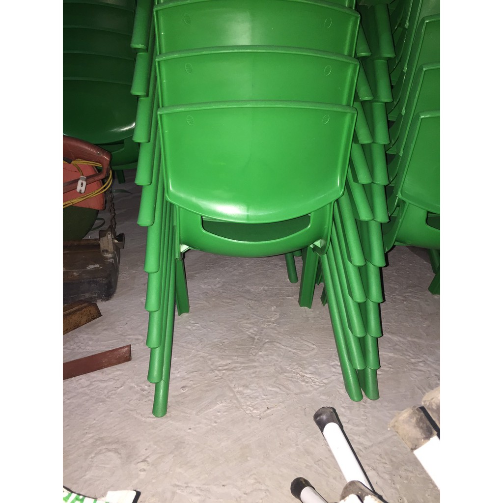 Ghế nhựa đúc nguyên khối dành cho mầm non Gem Decor