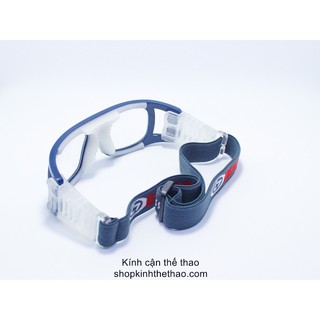 Kính cận thể thao