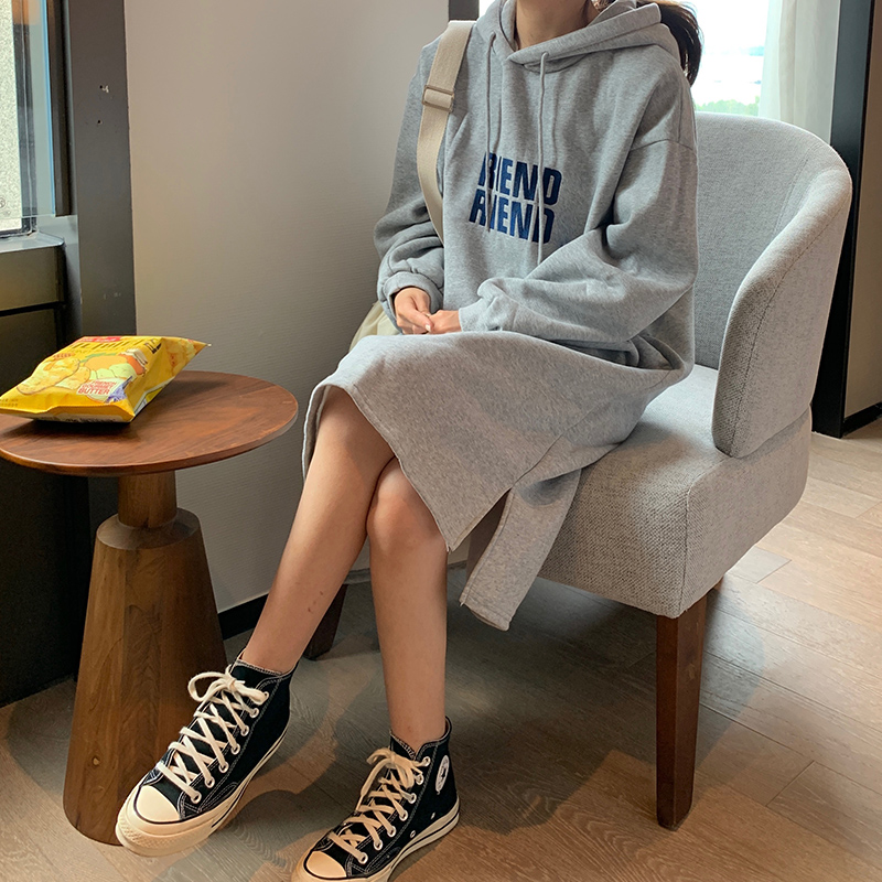 Đầm Sweater Dáng Rộng Dài Tay In Họa Tiết Độc Đáo Duyên Dáng Sành Điệu Cho Nữ