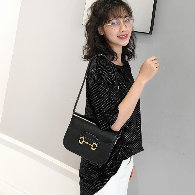 853# Túi GC khoá ngang DA TRƠN sz21 Xuẩt Dư
