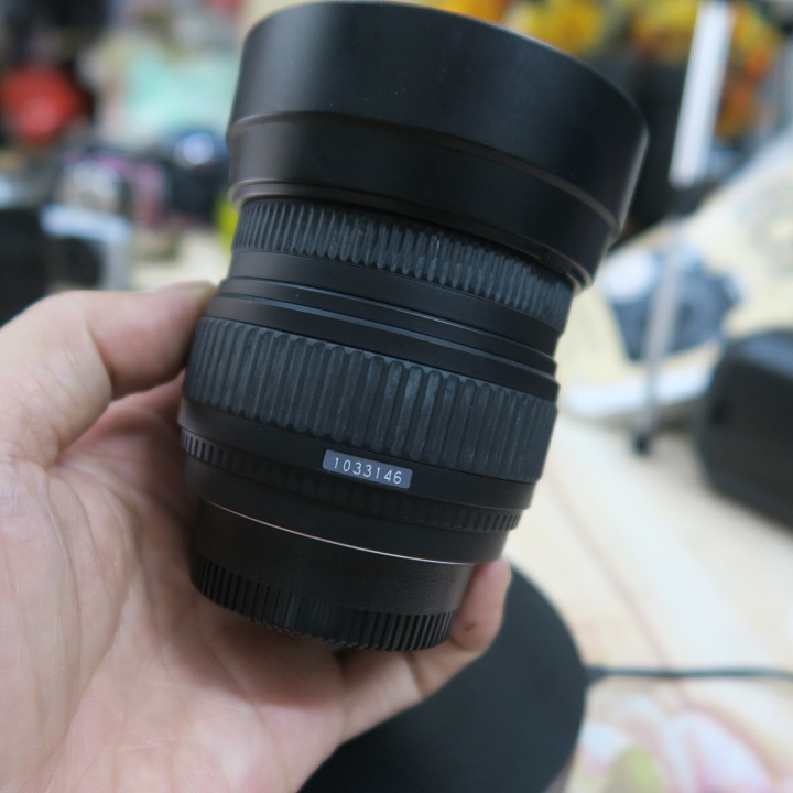 Ống kính Sigma 18-50 f3.5-5.6 cho máy ảnh Nikon hệ Crop