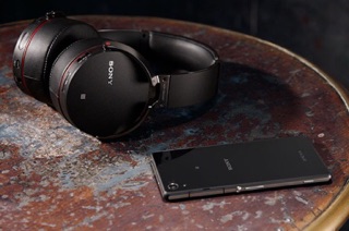 Tai nghe Bluetooth Sony XB-950BT