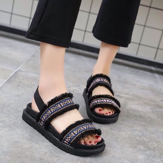 Sandal ulzzang