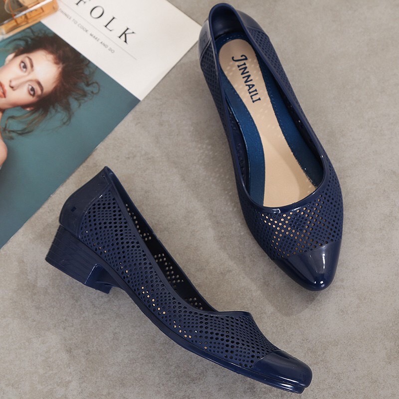 Giầy búp bê nhựa dẻo lưới đi mưa | BigBuy360 - bigbuy360.vn