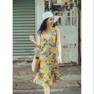 Đầm body hoa vàng lai bèo phối lưới