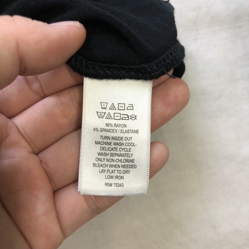 Áo Thun Nữ Tahari Cotton Lụa Loang Đen / Loang Xanh Cổ Thuyền Tay Ngắn