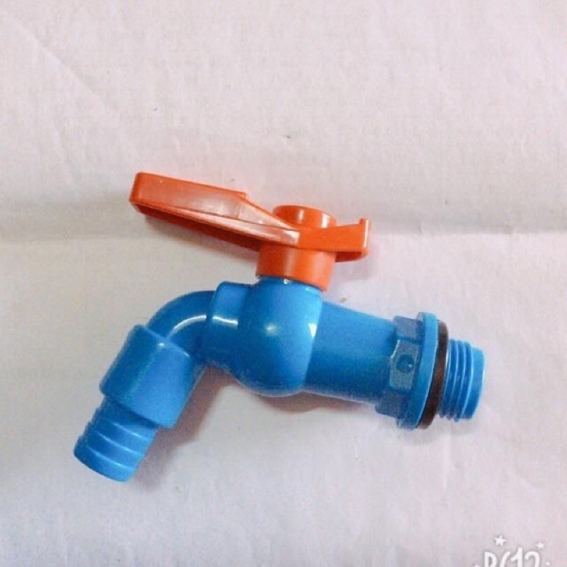 Vòi nước nhựa thái màu xanh các cỡ 21 27