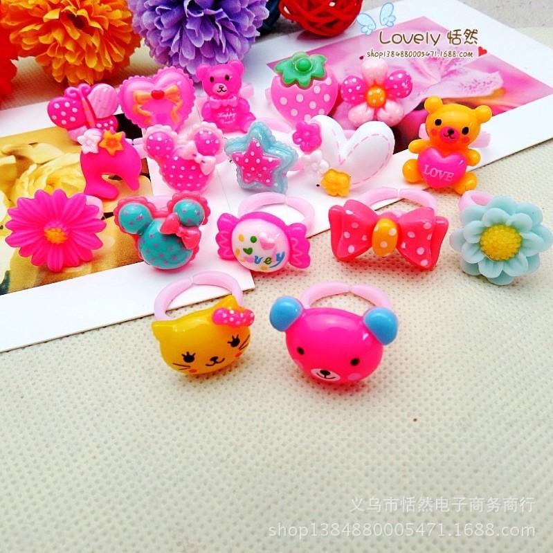 Set 50 nhẫn nhựa giá sỉ siêu rẻ