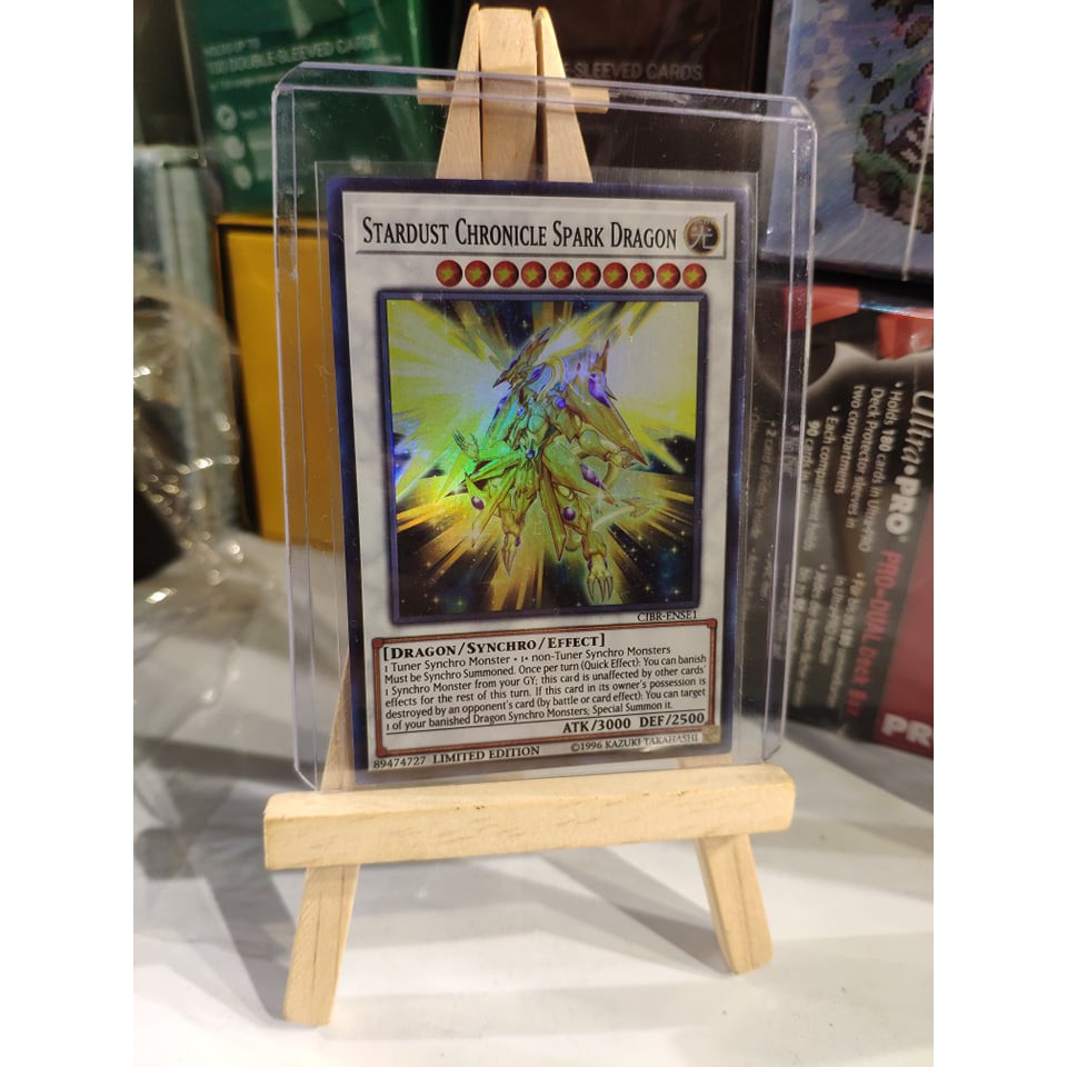 Lá bài thẻ bài Yugioh Stardust Chronicle Spark Dragon - Super Rare - Tặng bọc bài nhựa bảo quản