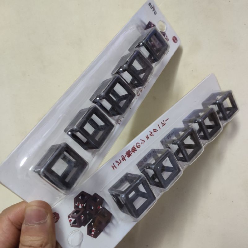 Vuông nhỏ - đồ chơi cho tép bằng gốm - loại vỉ xịn