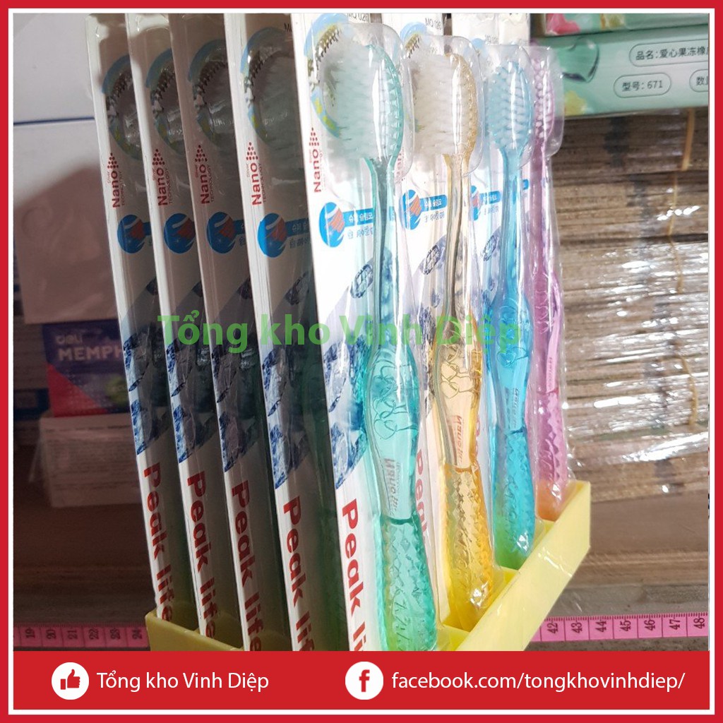 Bàn chải đánh răng Hàn Quốc cán trong loại lông mềm, bền, đẹp